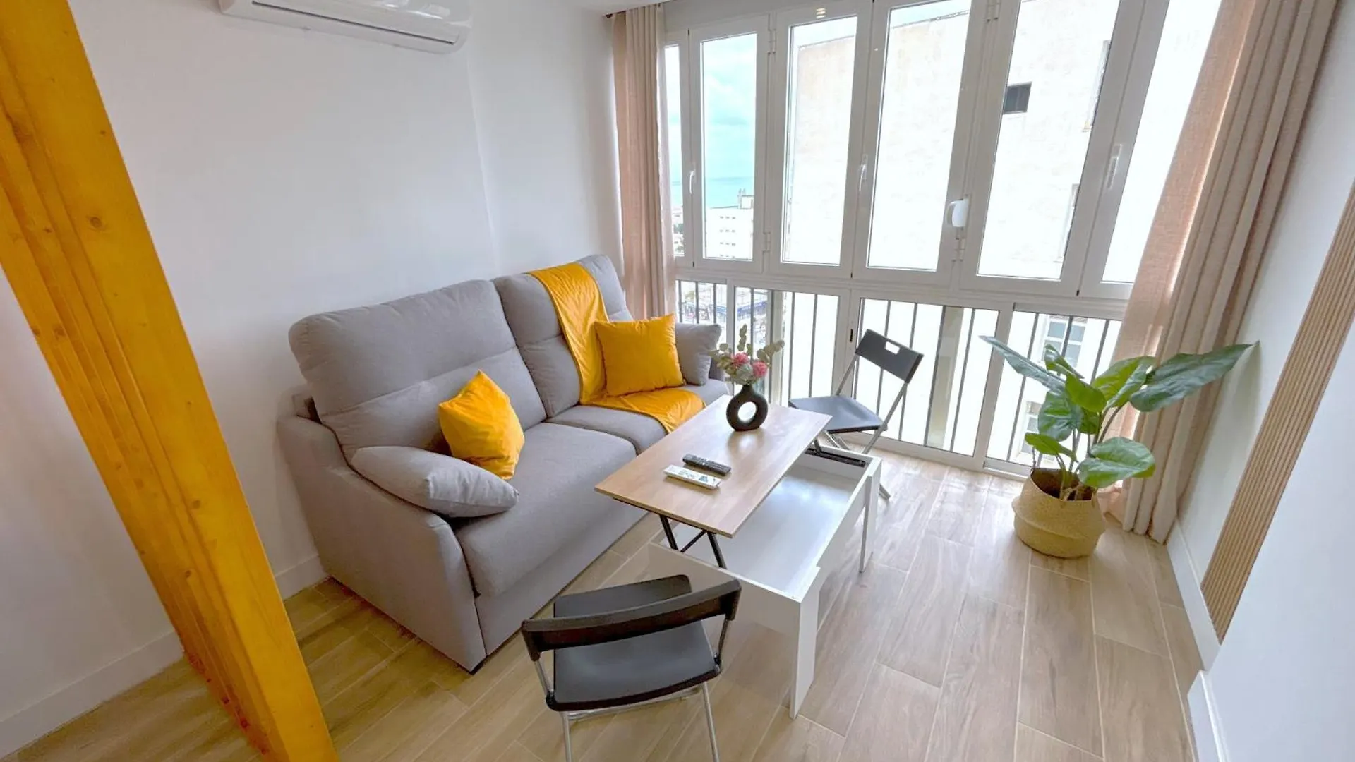Evans Realty Bl Estudio Lujoso & Vistas Al Mar Torremolinos